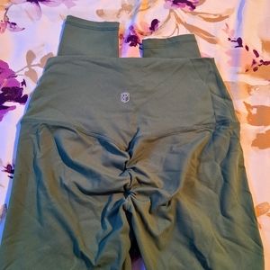 Born Primative Leggings